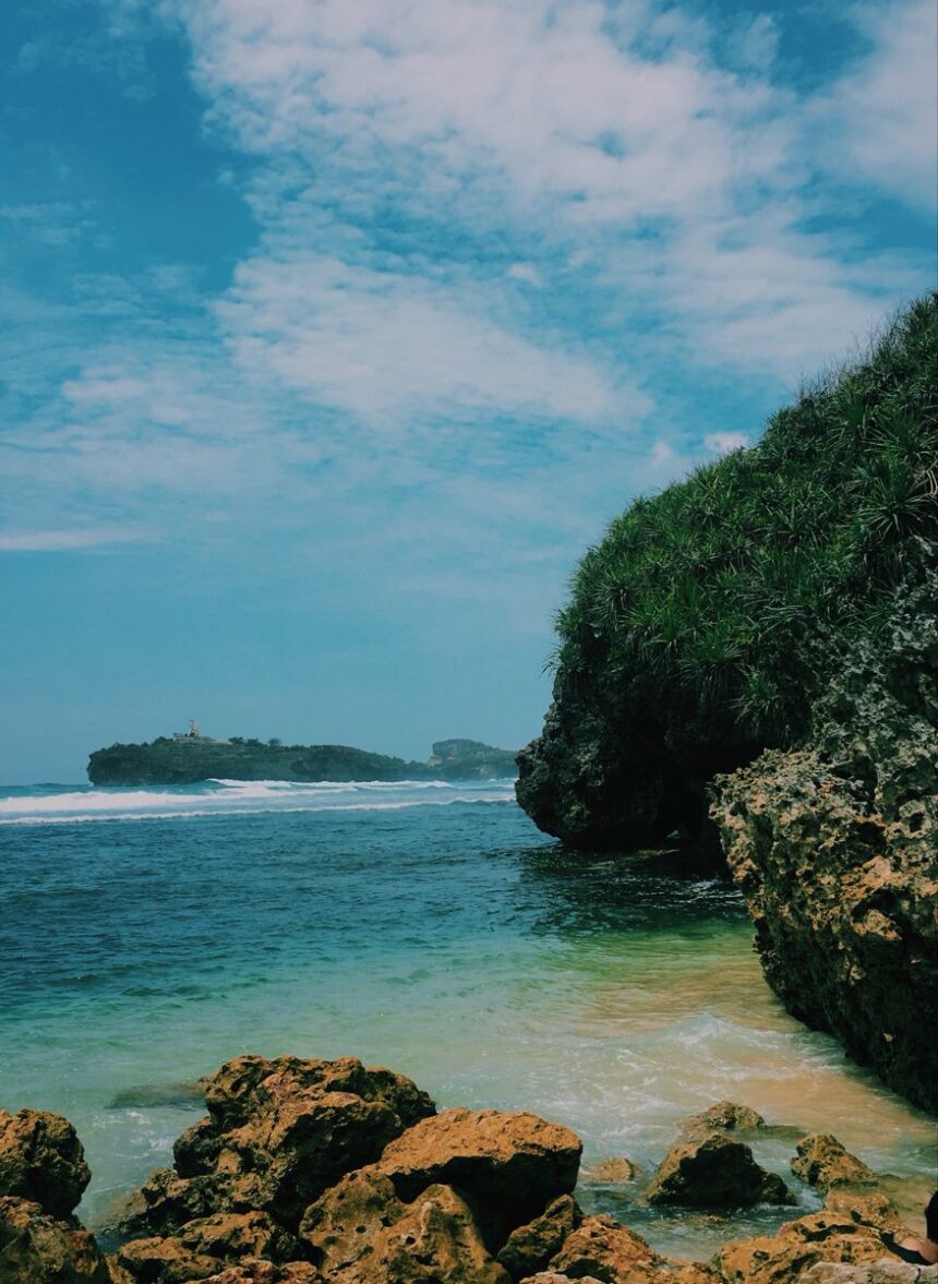 Sadranan Beach