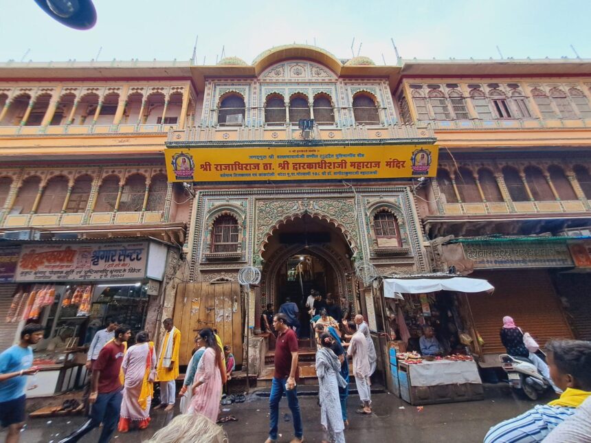 Dwarkadhish Temple Mathura